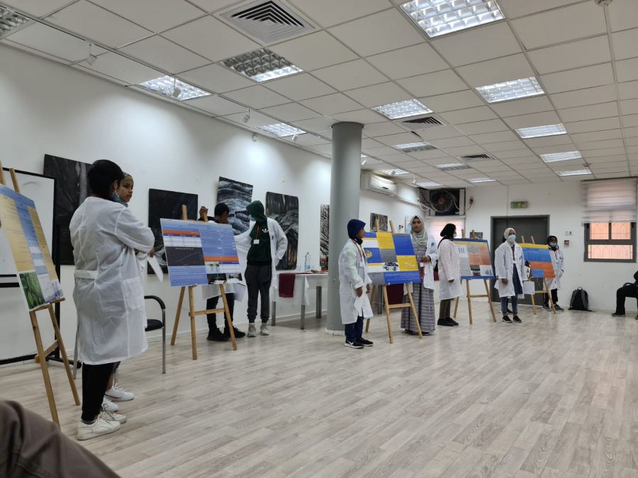 اختتام مشروع دفينة العلوم للمرحلة الإعدادية في الجماهيري شقيب سلام 